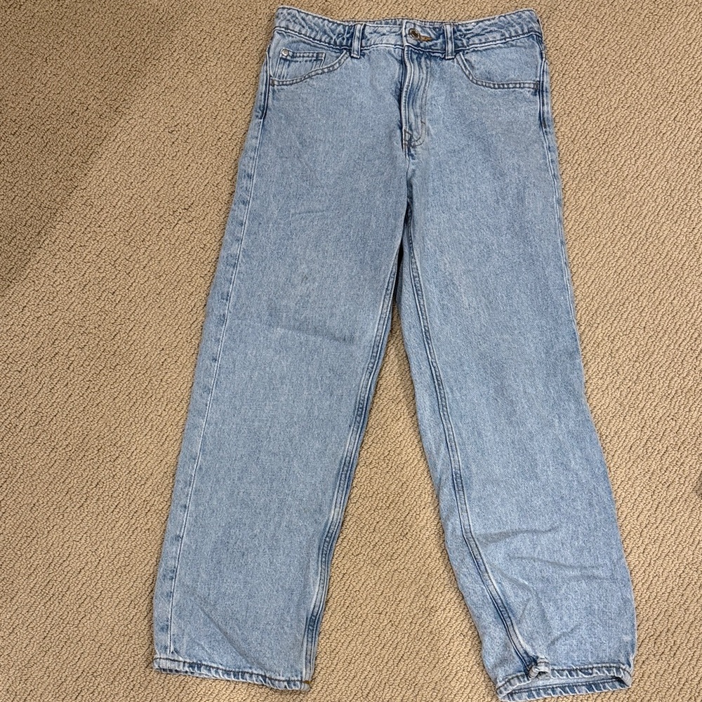 H&M Kids baggy Light Wash Straight Leg Jeans